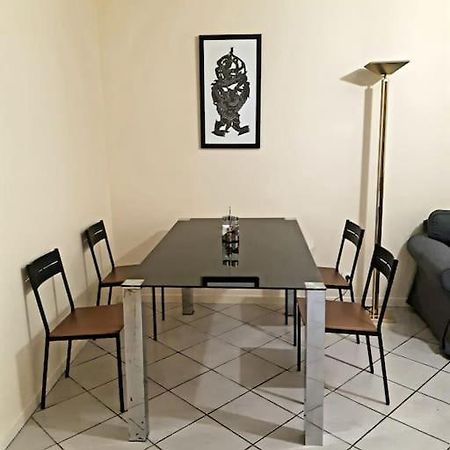 Appartamento Cozy Place Close To Paris Vitry-sur-Seine Esterno foto